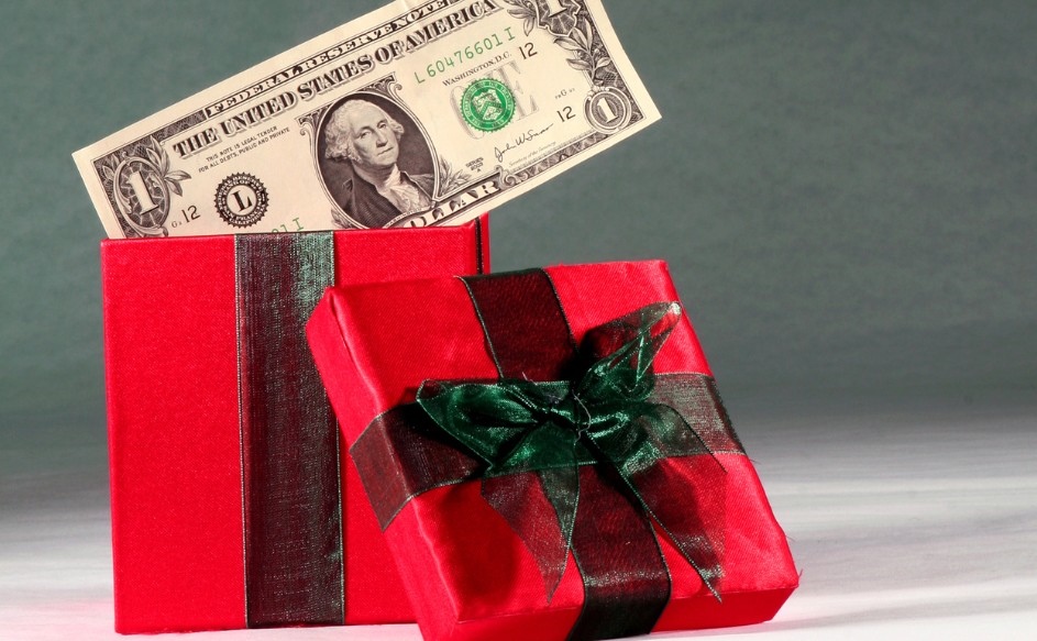 Watch Out for Holiday Scams!