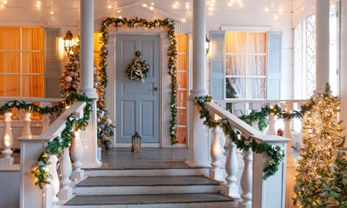 Should You Refinance Before the Holidays? Pros...