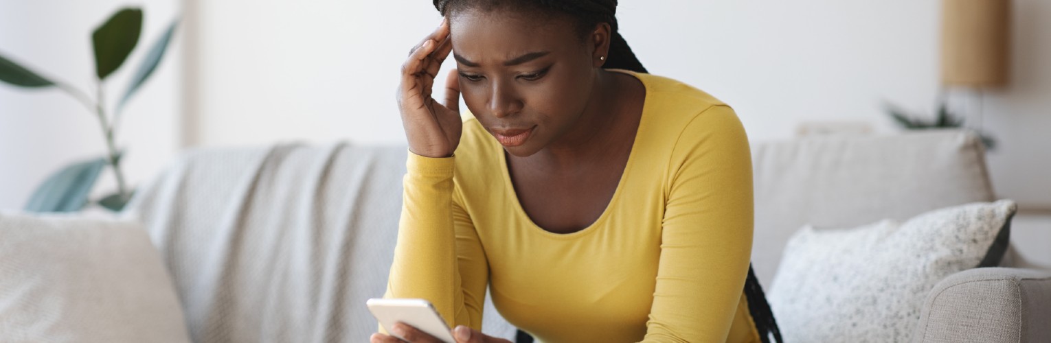 Package Delivery Scams: That Text About a Missed Delivery Might Be a Scam