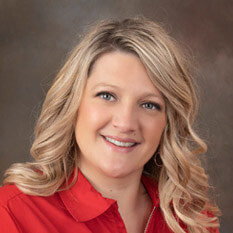 Kelly Tonkovich, Branch Relationship Manager at Consumer National Bank
